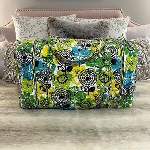 VERA BRADLEY Line Up Large Duffle Bag 2 Handles Yellow Green Floral REPAIRED
